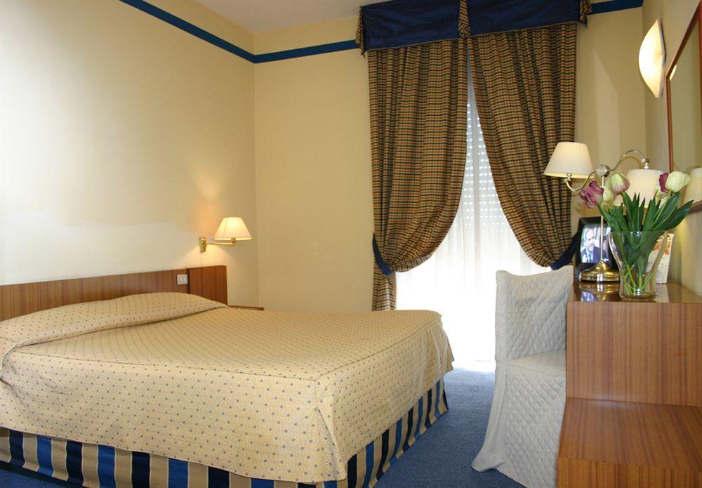 Hotel Umbria Attigliano Esterno foto