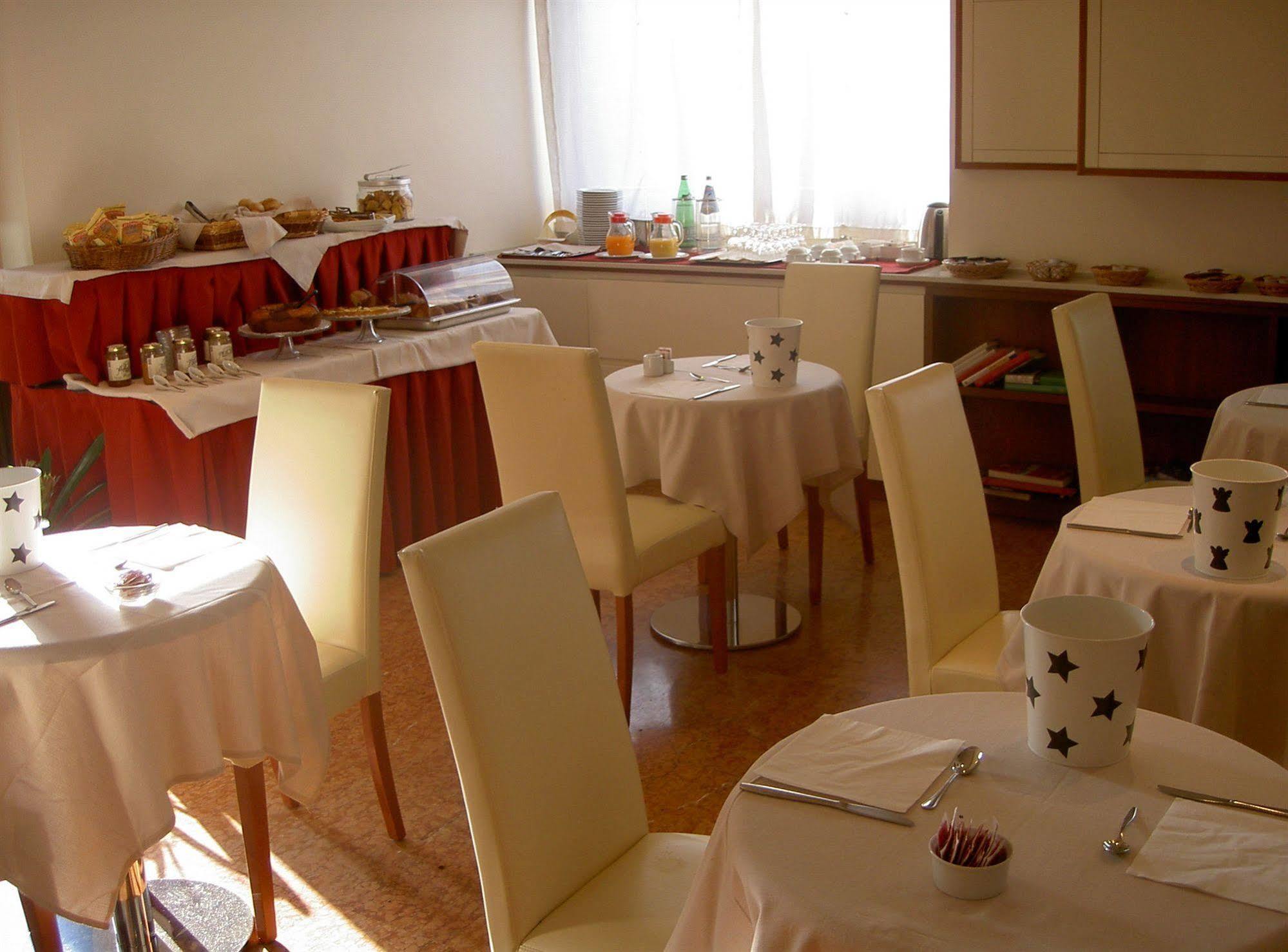 Hotel Umbria Attigliano Esterno foto