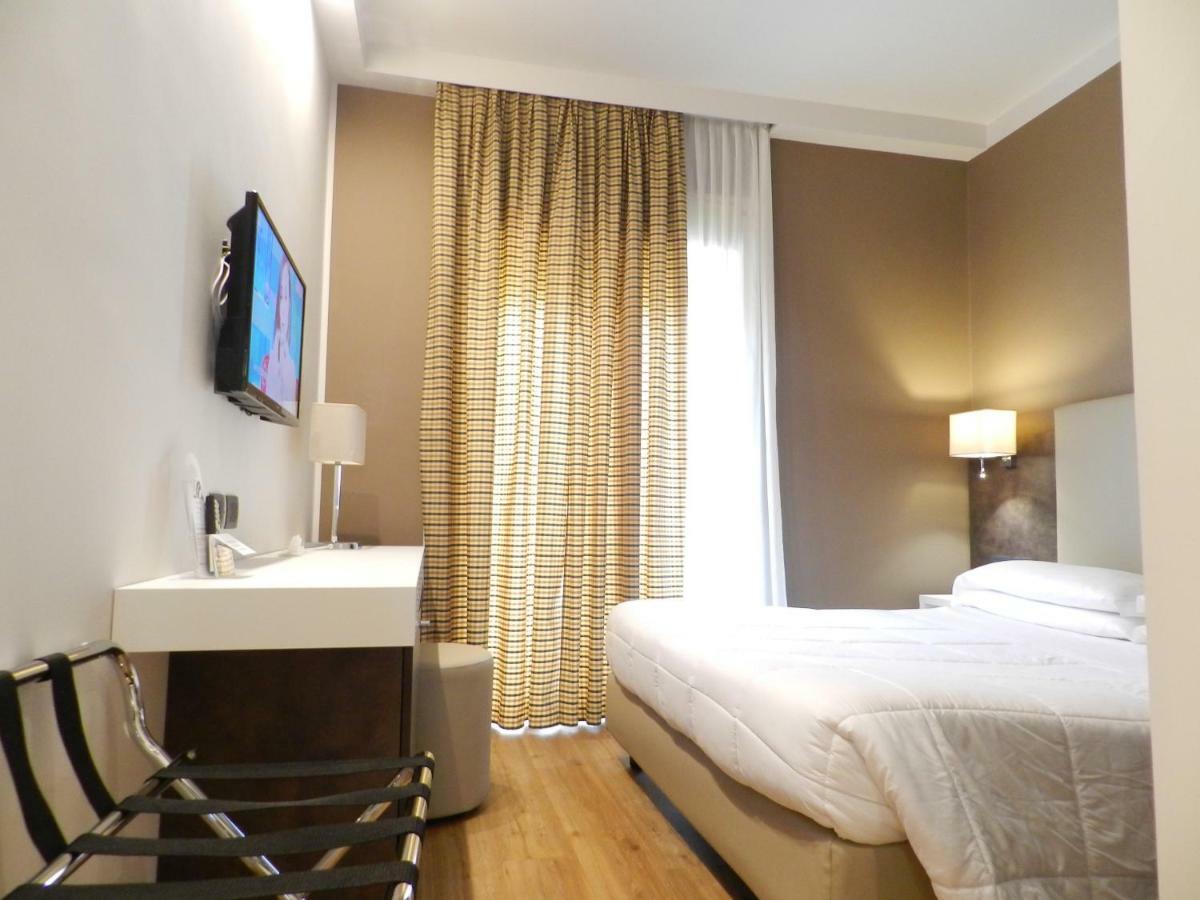 Hotel Umbria Attigliano Esterno foto